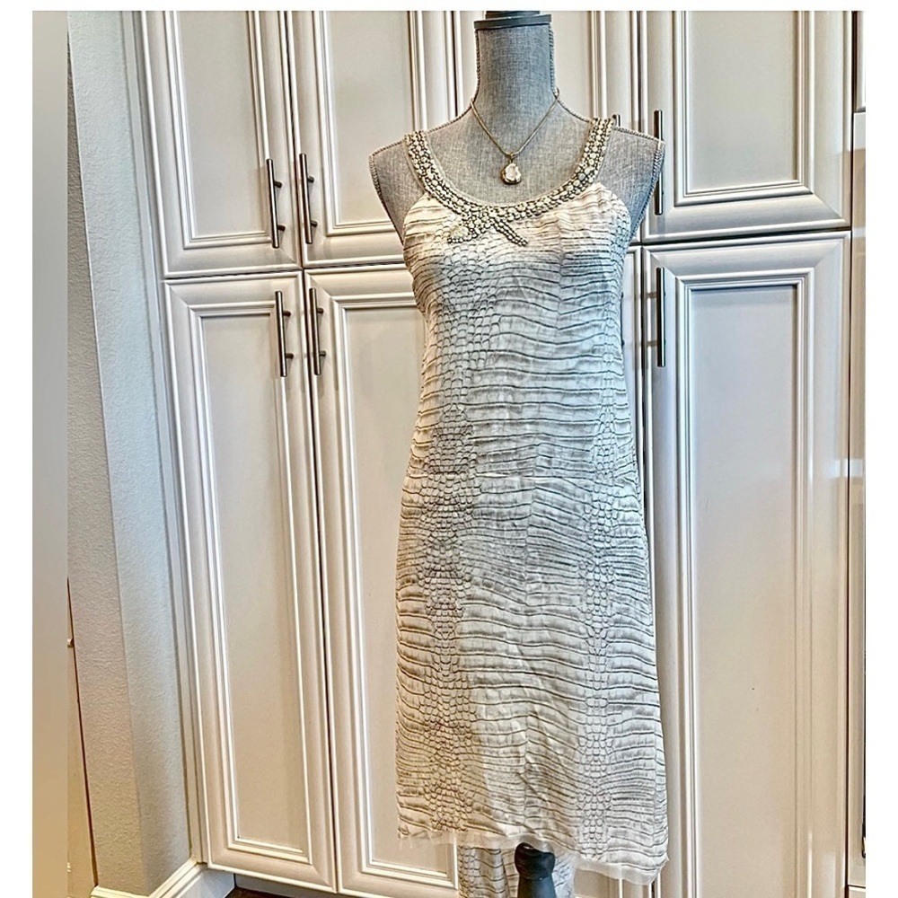 BCBG dress - Picture 1 of 9